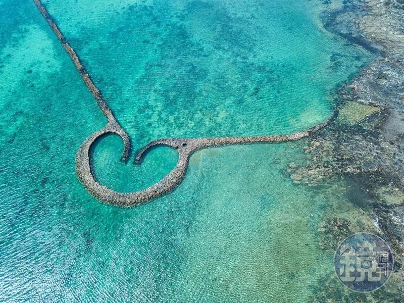 【這群記者（有片）】從海鮮到海洋的旅行！她在澎湖修廢棄石滬 傻傻守護被放棄的傳統