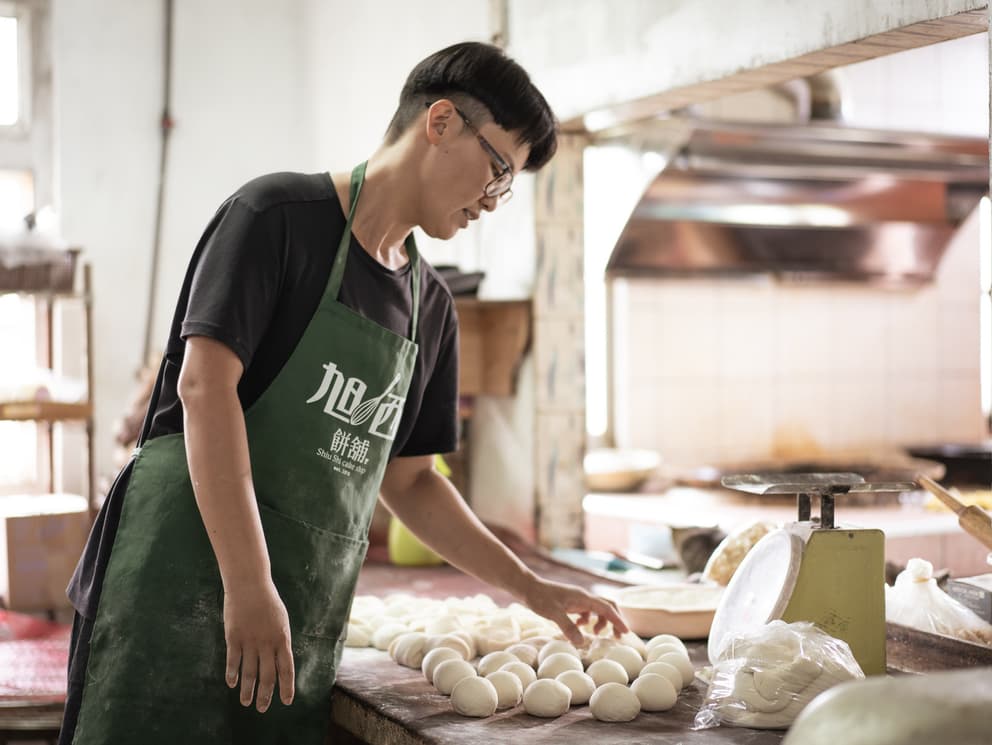 引路人報導②｜旭日東昇至太陽西下_旭西餅舖